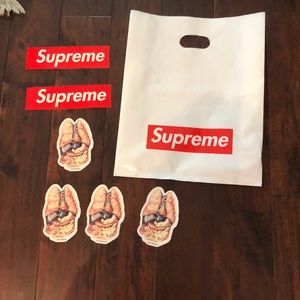 Supreme shopping bag and set of 6 stickers